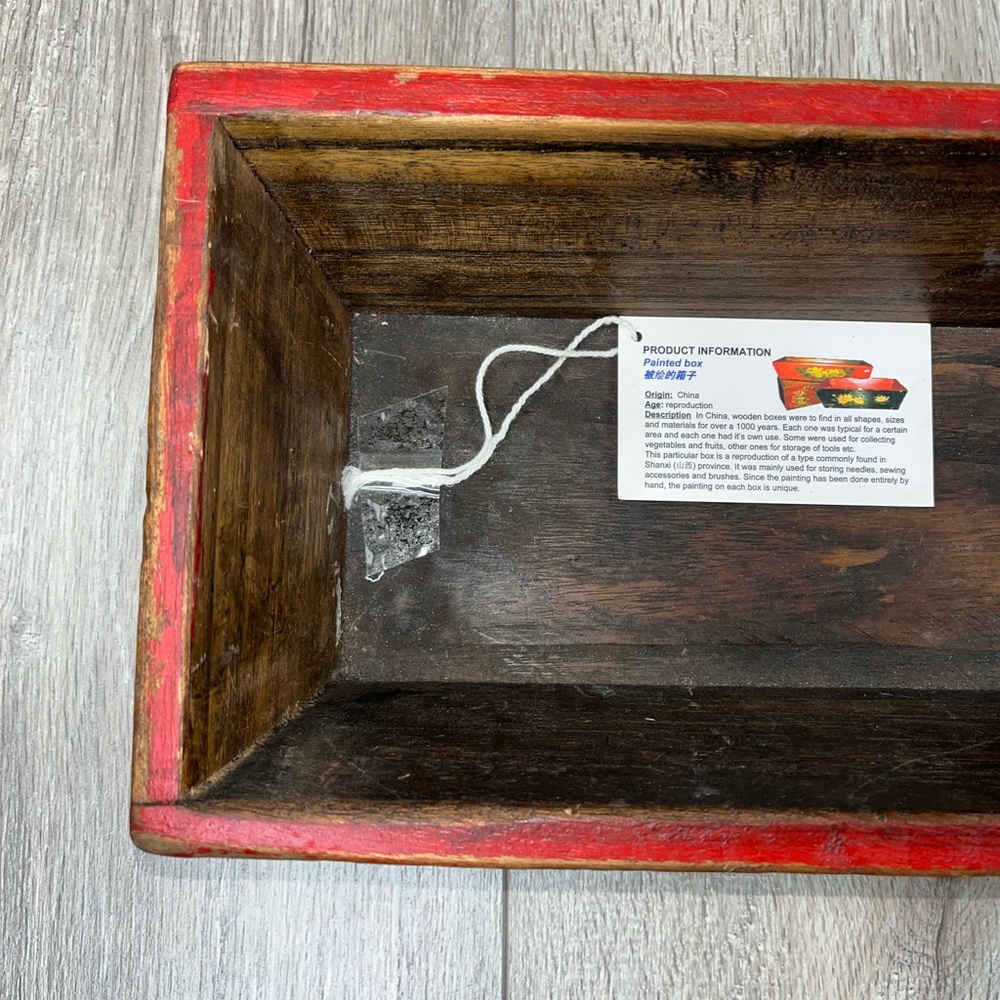 NWT Decorative Box Chinese Jewelry Box Decorative Red Floral Elongated Box - Picture 13 of 16